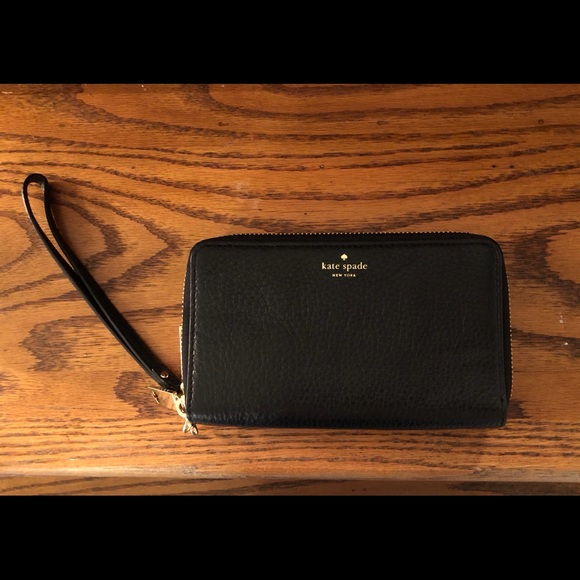 kate spade Handbags - Kate Spade double zip wallet Black